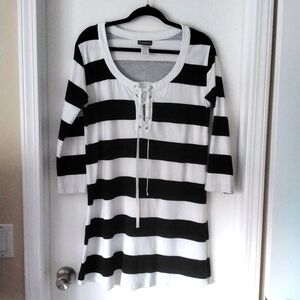 Tommy Bahama lightweight Cotton Dress